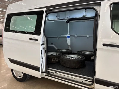 Ford Transit Custom 2021, photo 5/25