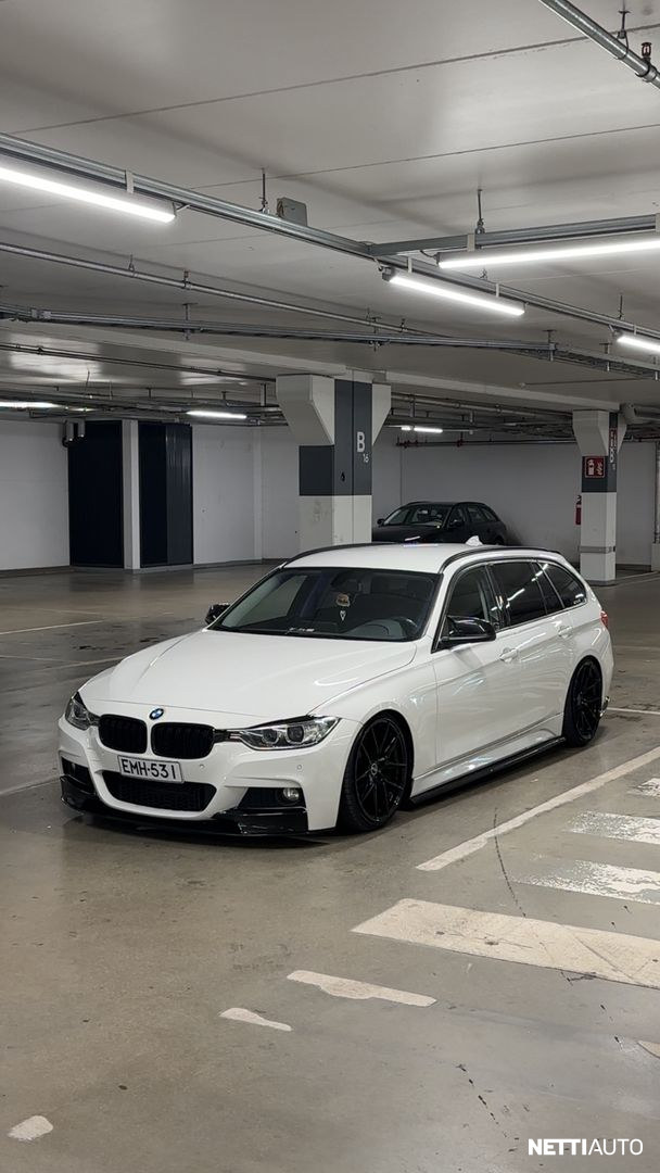 BMW 320