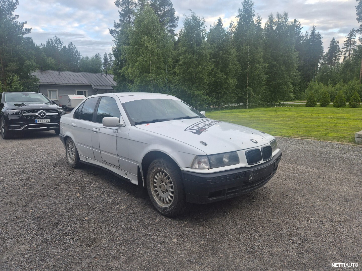 BMW 325