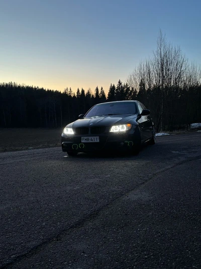 BMW 330 2011, kuva 3/20