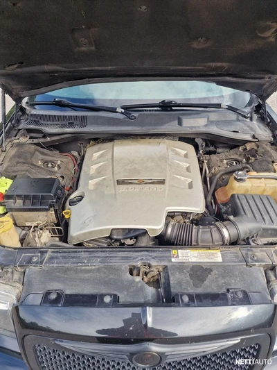 Chrysler 300C 3,0 V6 CRD TOURING 2006, kuva 7/10