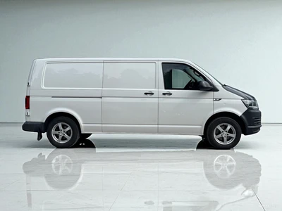 Volkswagen Transporter 2019, photo 6/16