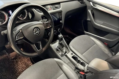 Skoda Octavia 2020, kuva 3/5