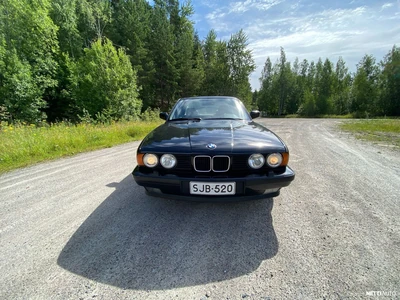 BMW 520 1989, kuva 2/14
