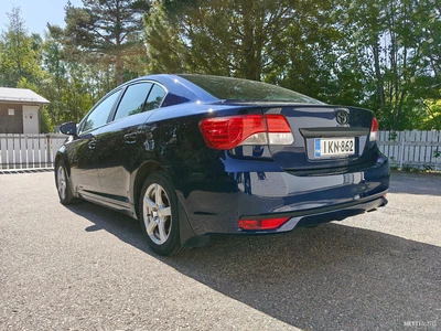 Toyota Avensis 2012, photo 5/21