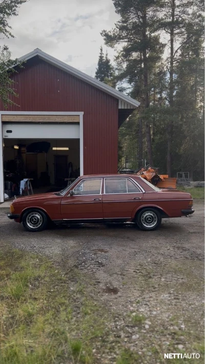 Mercedes-Benz 123 1983, kuva 5/9