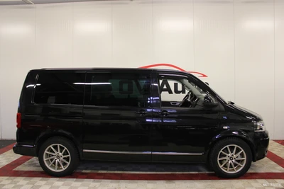 Volkswagen Multivan 2,0 TDI Highline A 2010, photo 7/21
