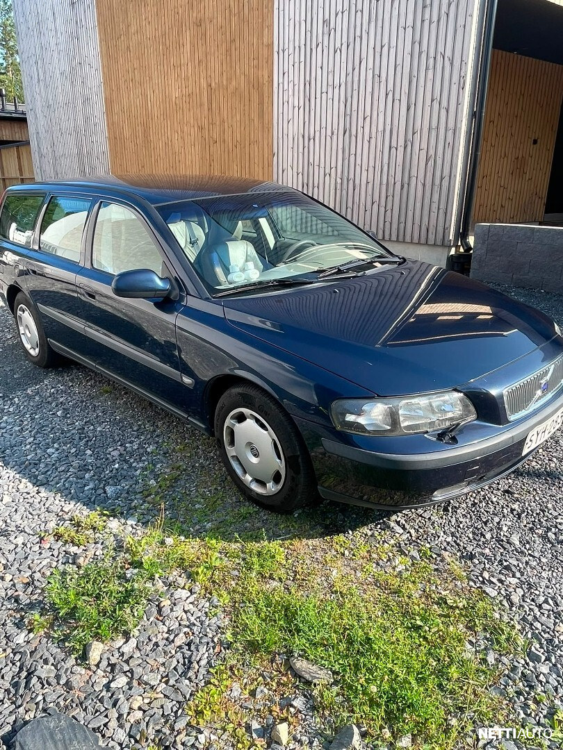 Volvo V70