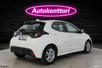 Toyota Yaris 1.5 Hybrid Active 5-ov 2022, kuva 4/11