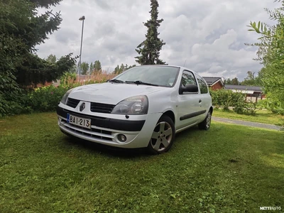 Renault Clio 1.2 16V 2006, photo 2/16