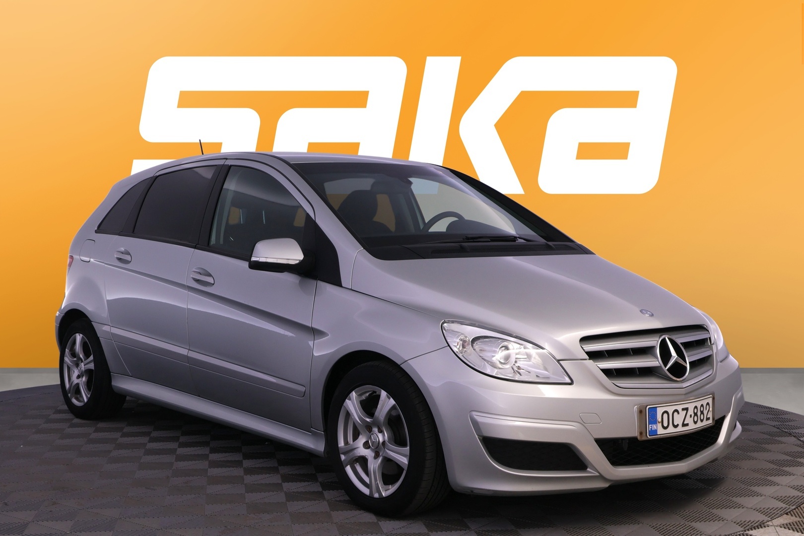 Mercedes-Benz B