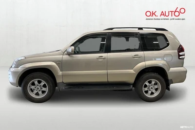 Toyota Land Cruiser 3,0 D4D Luxury 5h 2004, photo 2/25