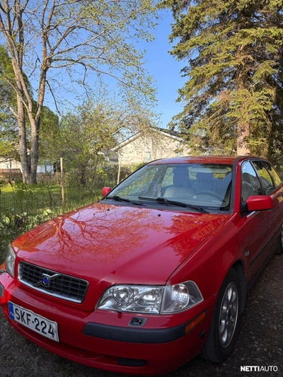 Volvo V40 2003, kuva 1/9