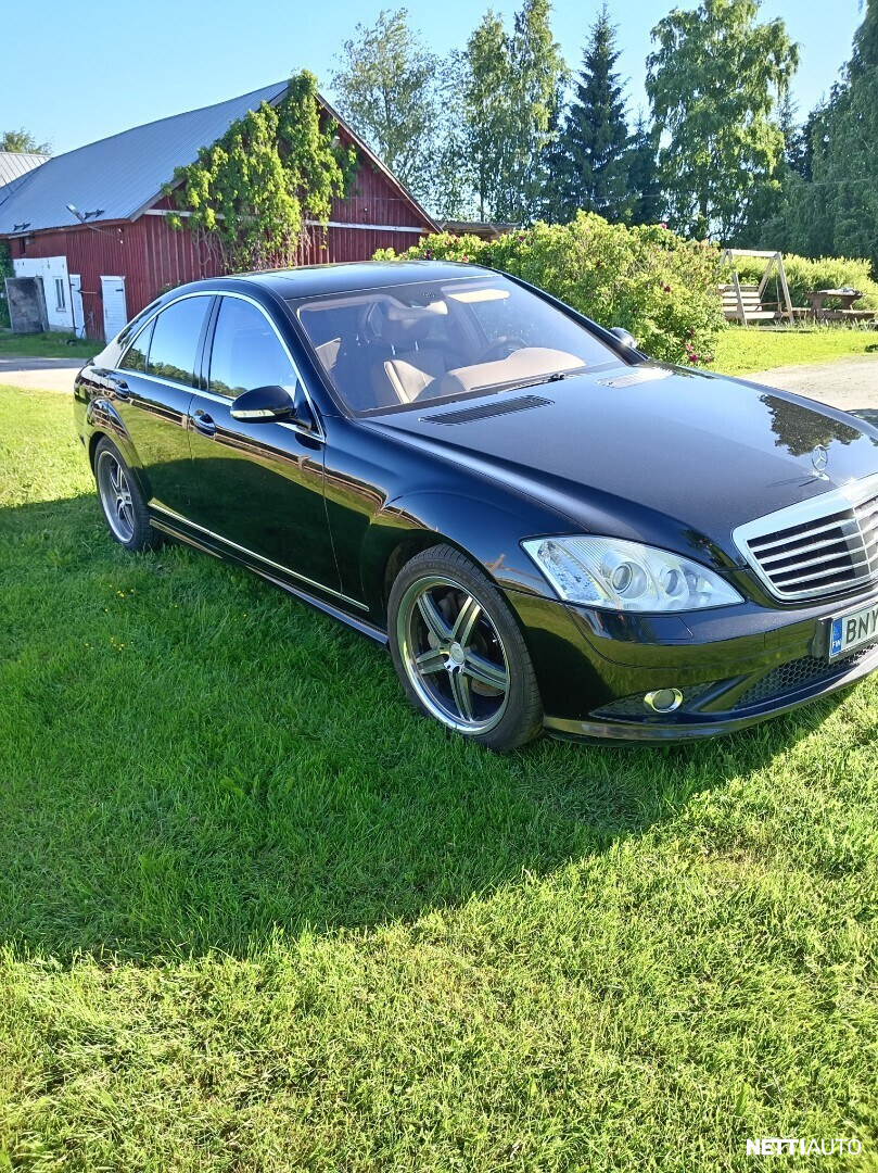 Mercedes-Benz S