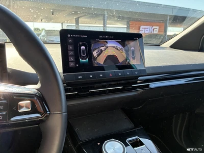 MG MG4 Luxury 2023, photo 6/6