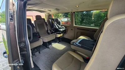 Volkswagen Transporter 2010, photo 5/17
