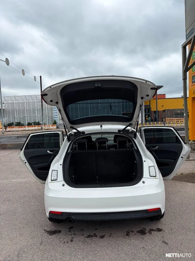 Audi A1 2017, photo 6/24