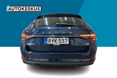 Skoda Superb 2023, kuva 6/21
