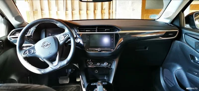 Opel Corsa-e 5-ov Comfort 136 automaatti 2020, kuva 4/4