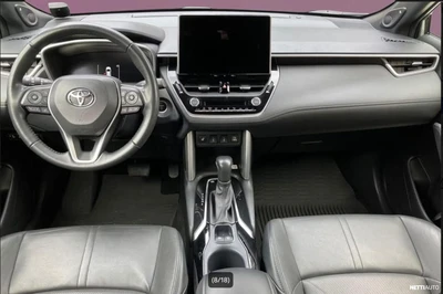 Toyota Corolla Cross 2023, photo 3/3