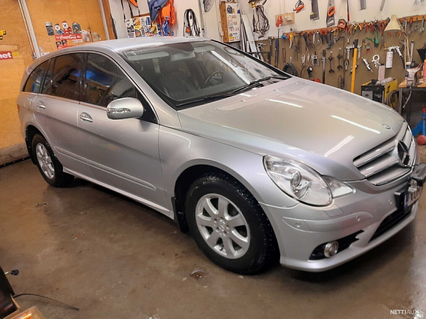 Mercedes-Benz R