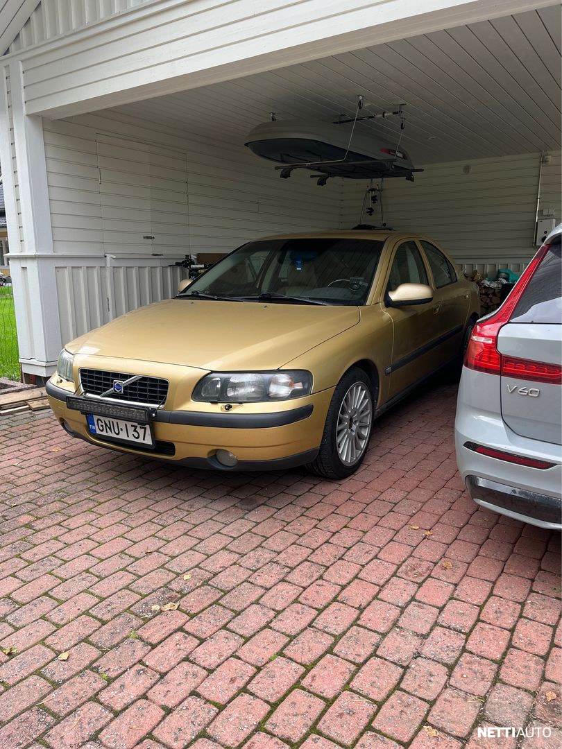 Volvo S60