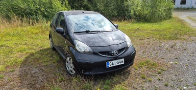 Toyota Aygo + 1,0 VVT-i 3ov 2006, photo 2/6