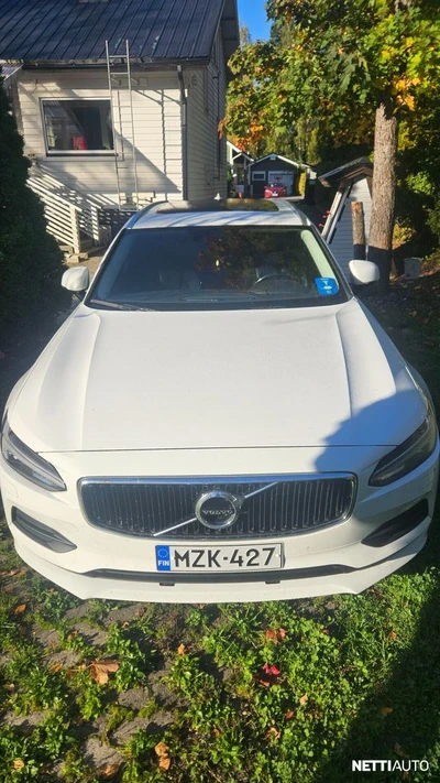 Volvo V90 2019, photo 3/6