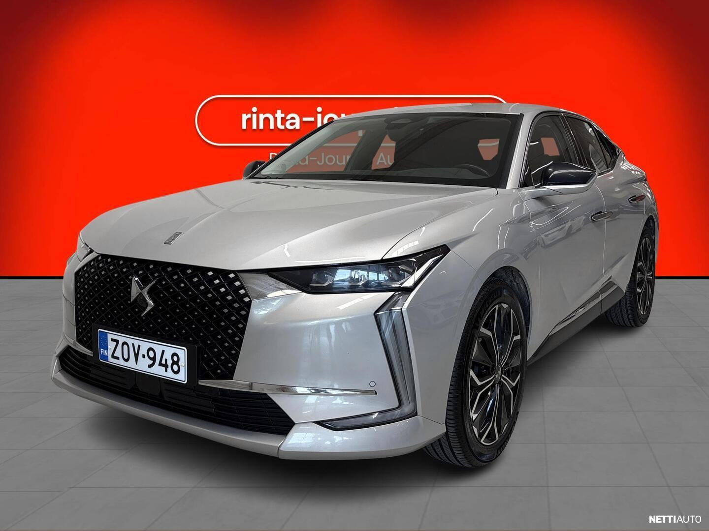 DS 4