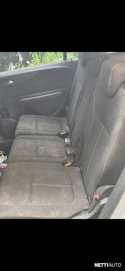 Opel Zafira 2013, kuva 4/17