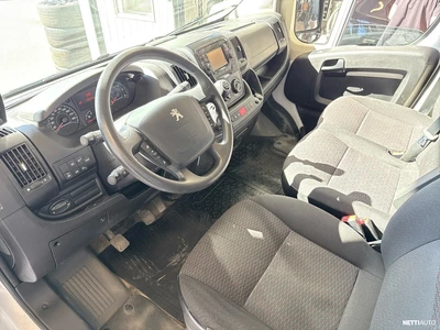 Peugeot Boxer L2H2 335 BlueHDi 120 S&S 2023, photo 6/21