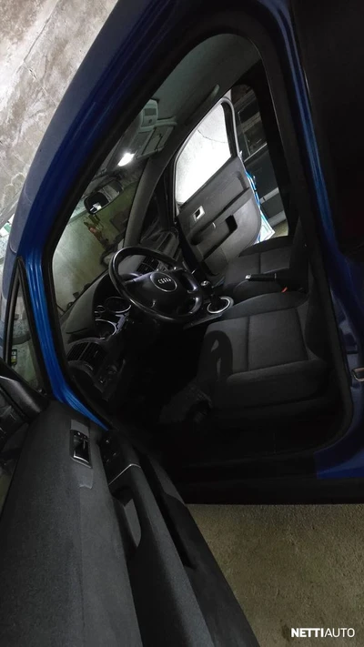 Audi A2 2004, photo 6/17