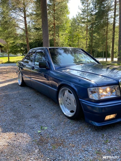Mercedes-Benz 190 E 2,0 4d 1989, photo 5/16