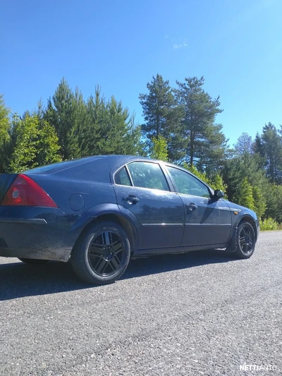Ford Mondeo 2002, kuva 3/14