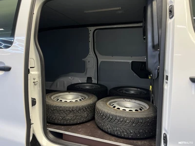 Toyota Proace L2 2,0 D 120 5-ovinen 2021, photo 4/17