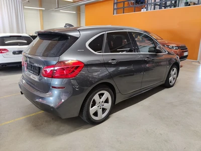 BMW 225 2017, photo 2/5