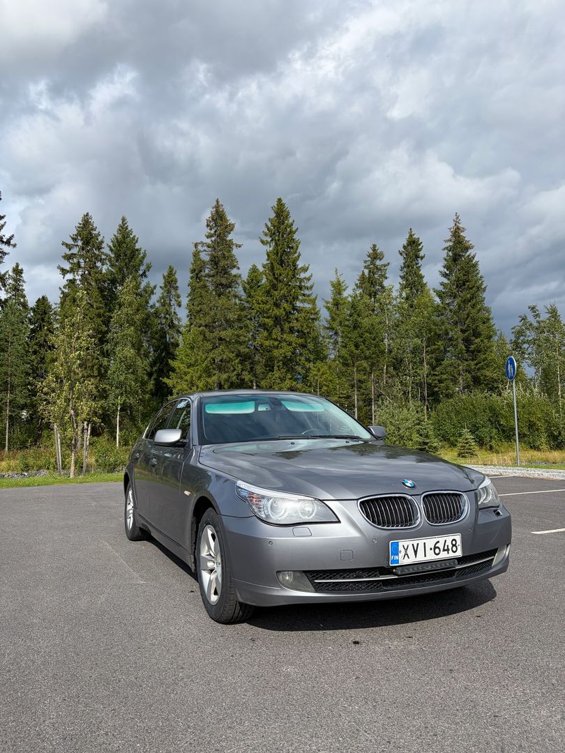 BMW 525