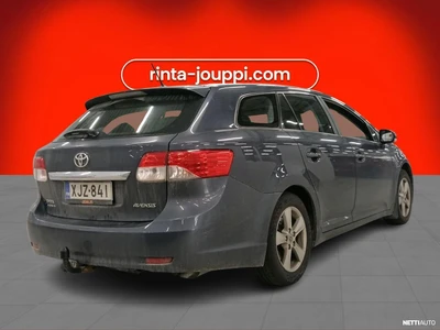 Toyota Avensis 2012, kuva 3/4