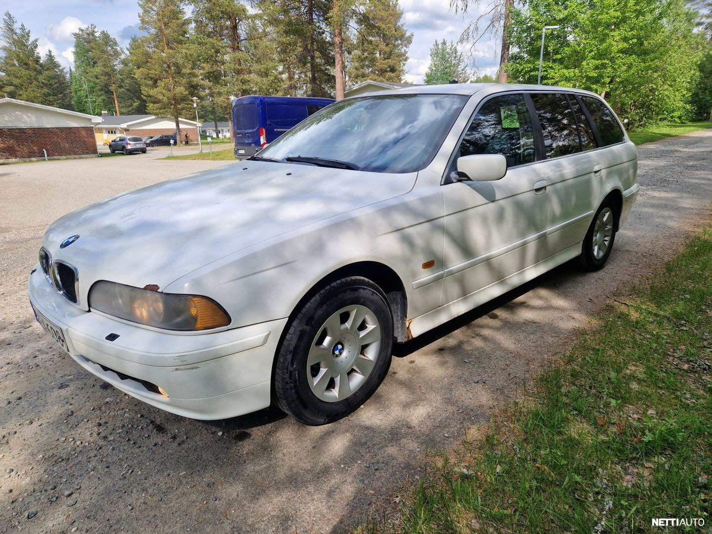 BMW 520