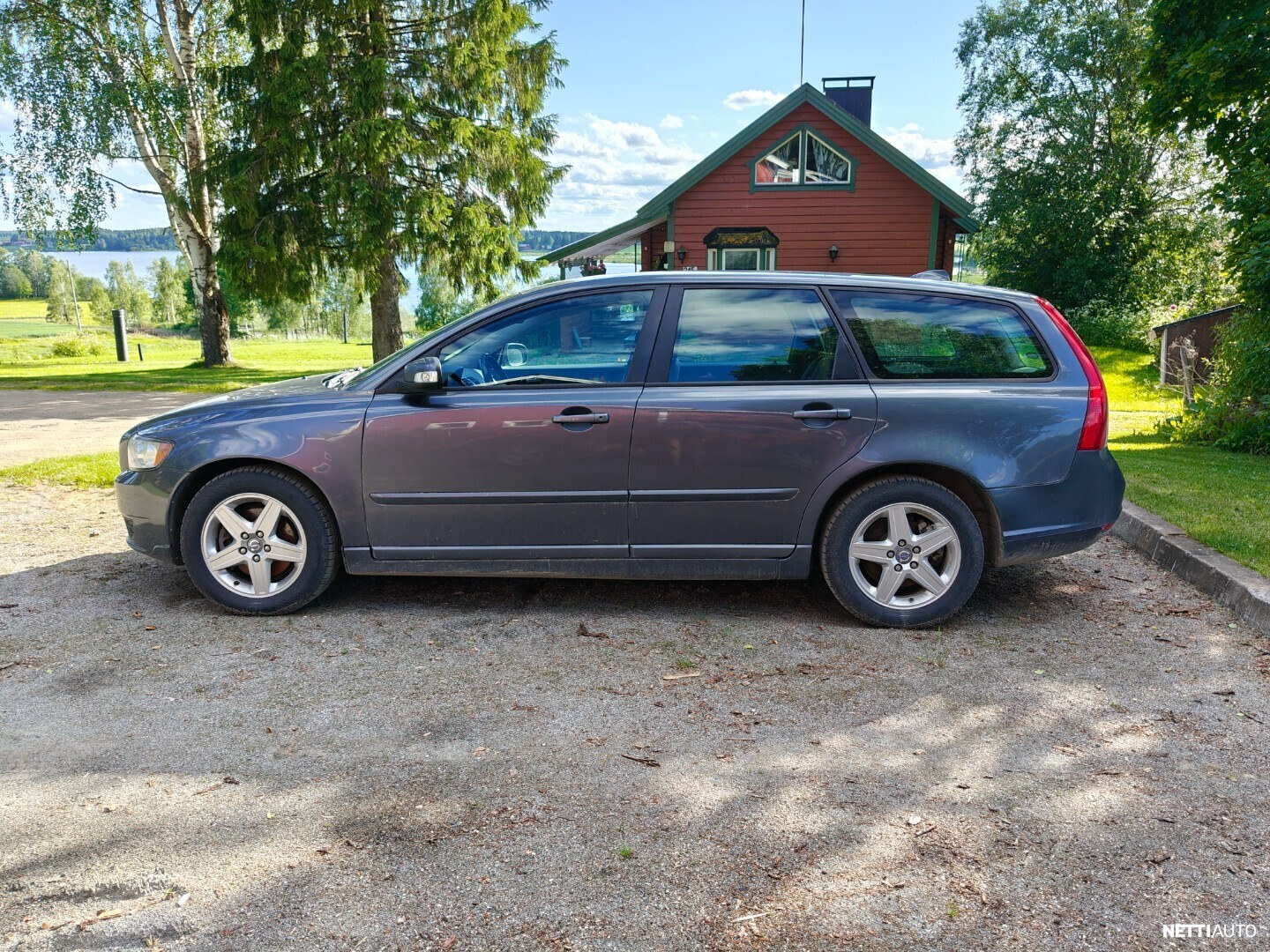 Volvo V50