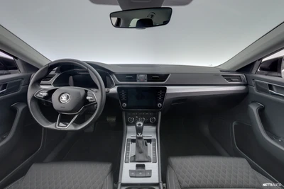 Skoda Superb 2022, kuva 7/18