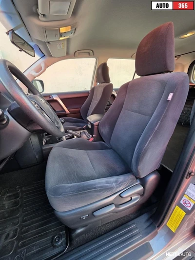 Toyota Land Cruiser 2018, photo 5/21