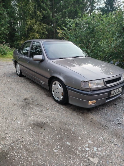 Opel Vectra Vectra A 2000 1989, kuva 1/6