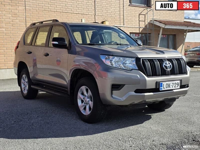 Toyota Land Cruiser 2018, photo 4/21