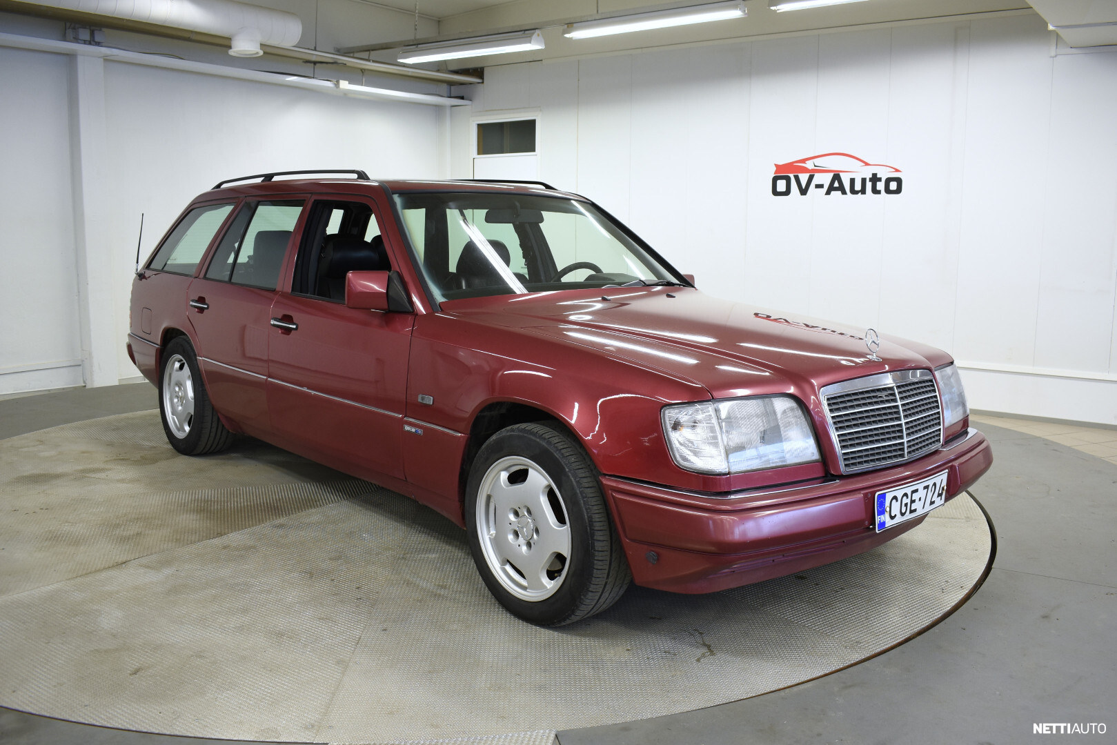 Mercedes-Benz E