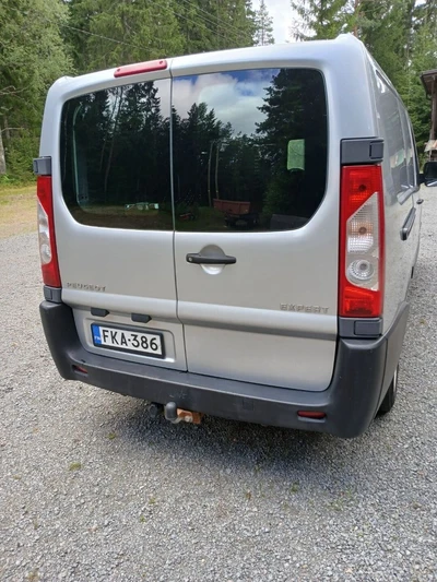 Peugeot Expert 2011, photo 4/14