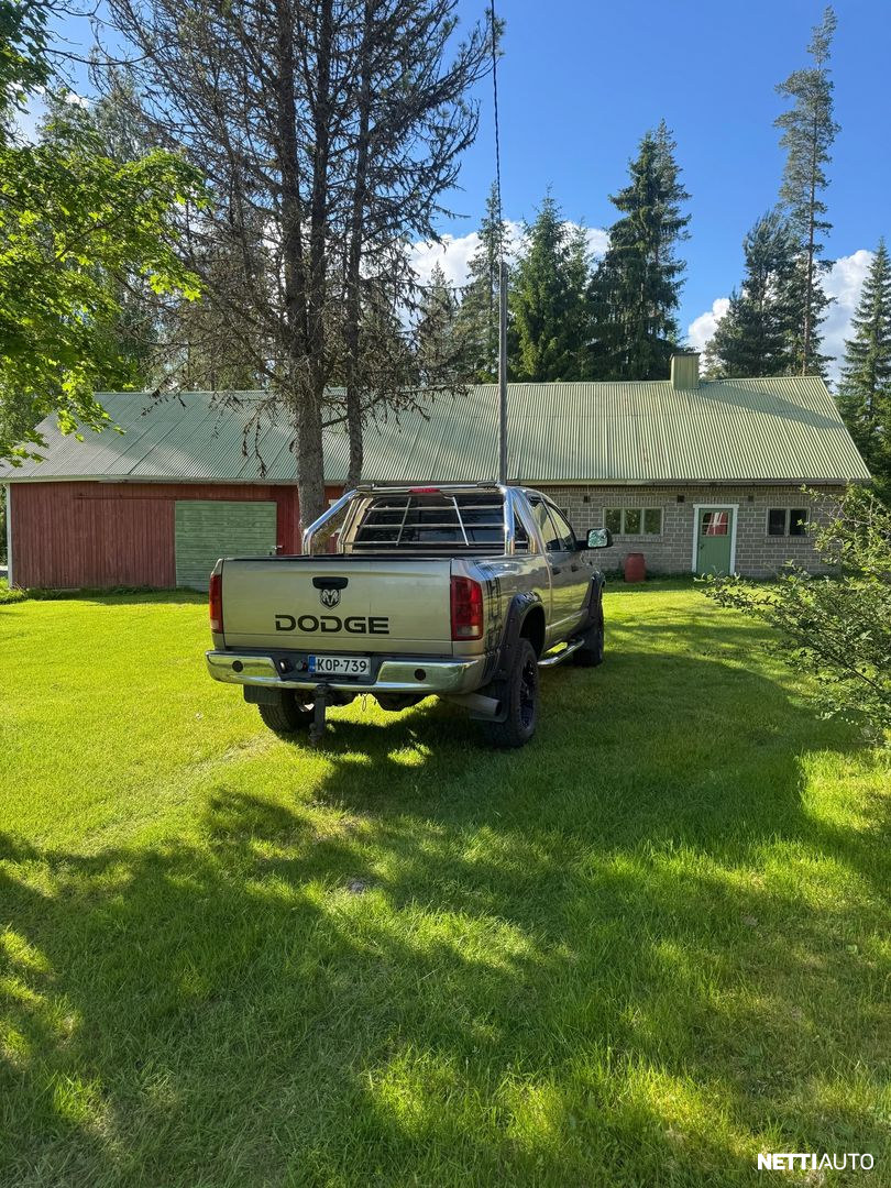 Dodge Ram 2500 2004, photo 7/24