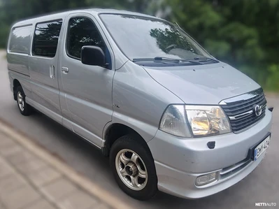 Toyota Hiace 2,5 D-4D 4WD 117 5ov pitkä 2011, photo 1/17
