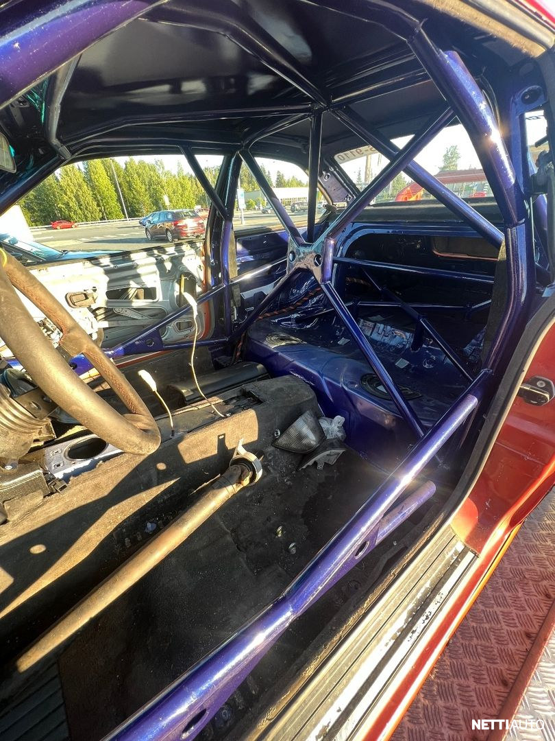 BMW 318 1992, photo 3/5