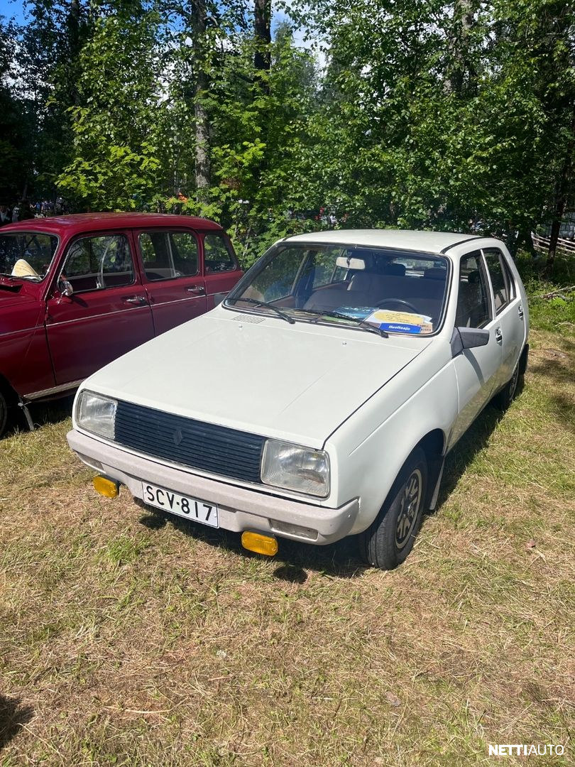 Renault 14